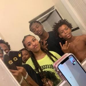 Meet your Posher, Phil